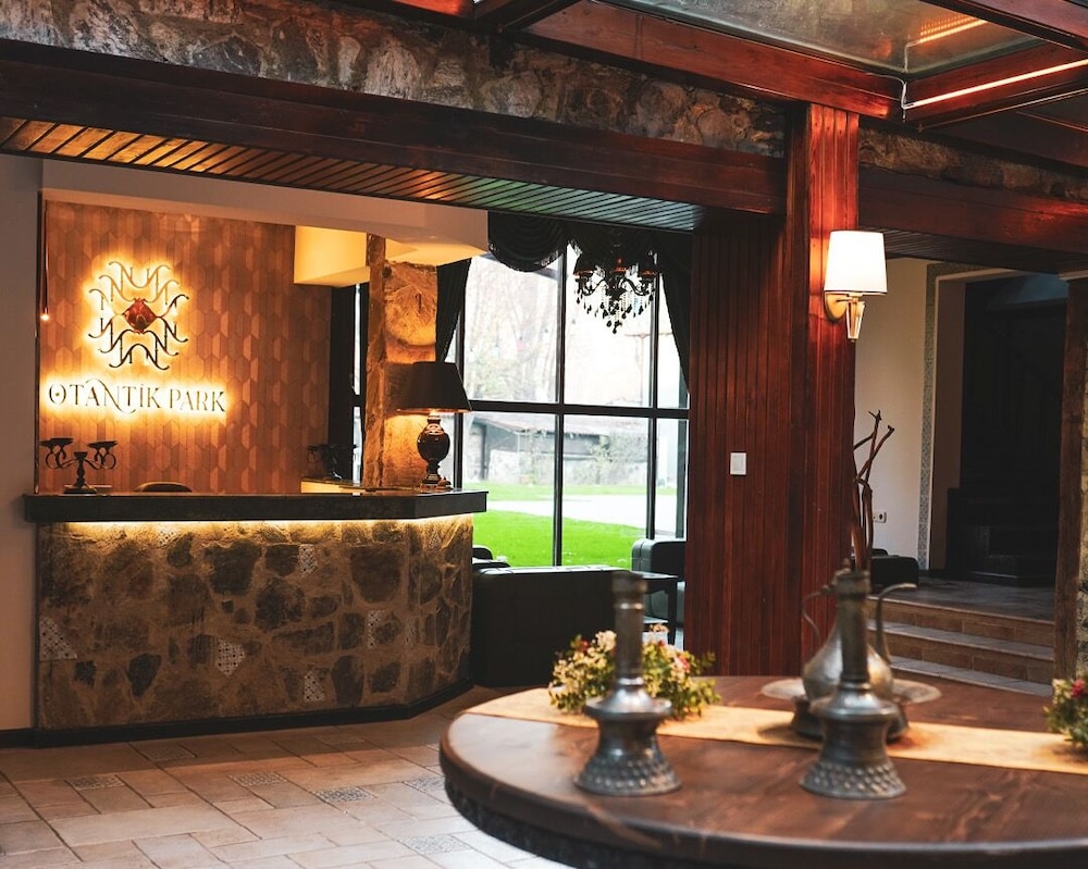Otantik Club Hotel