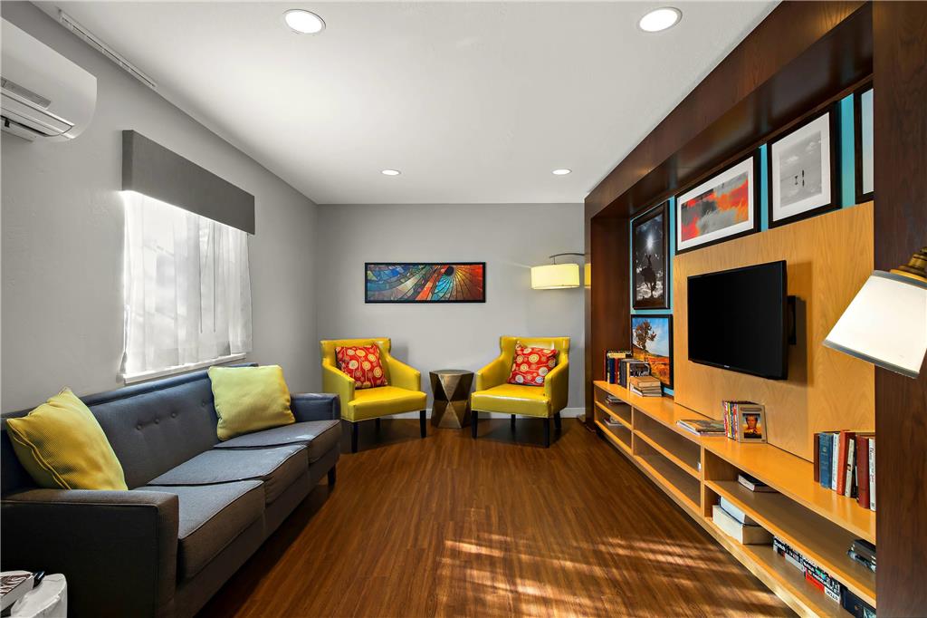 MainStay Suites Salt Lake City Fort Union - photo 25