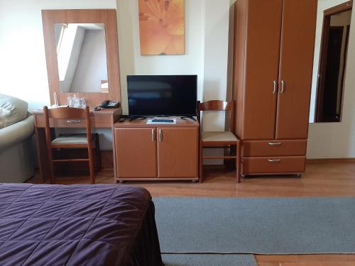 Sin Kom Hotel Garni — Pirot — photo 5