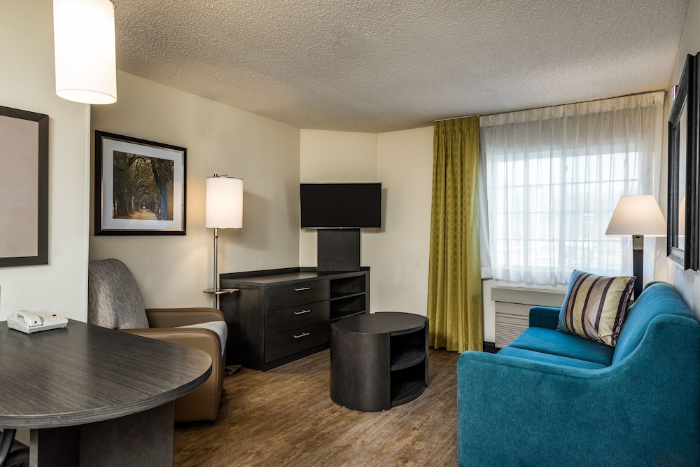 Candlewood Suites Glen Allen Short Pump by IHG - photo 20