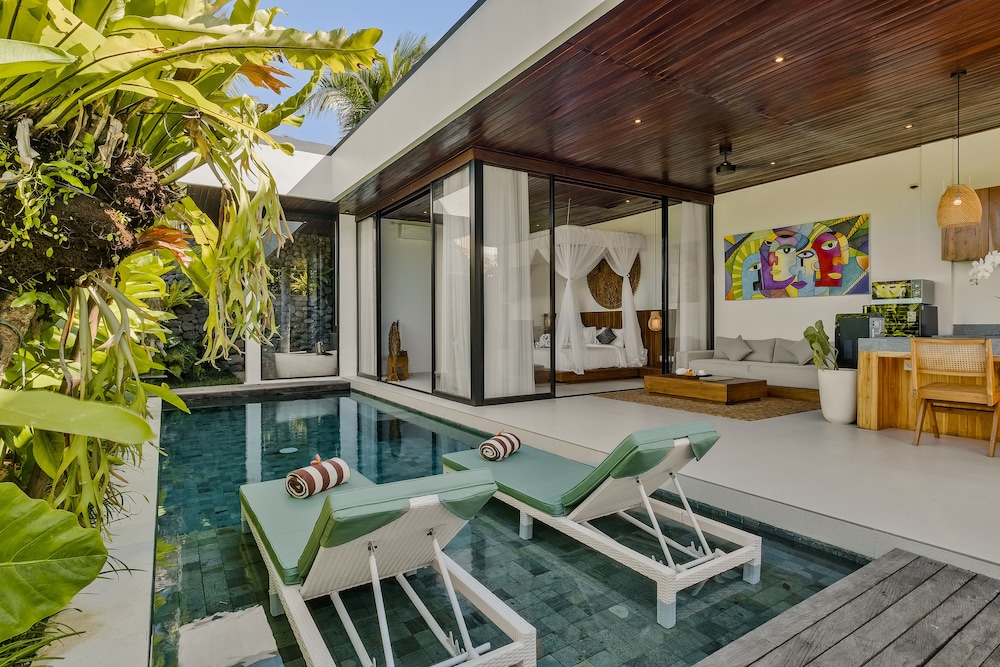 Abhinaya Ubud Villa — 4-Star Luxury Hotel in Ubud, Indonesia
