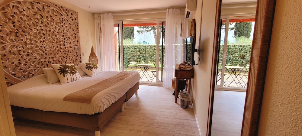 Hotel Tennis International — Agde
