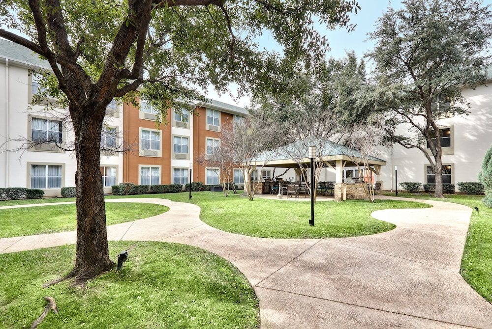 Candlewood Suites Market Center by IHG - photo 23