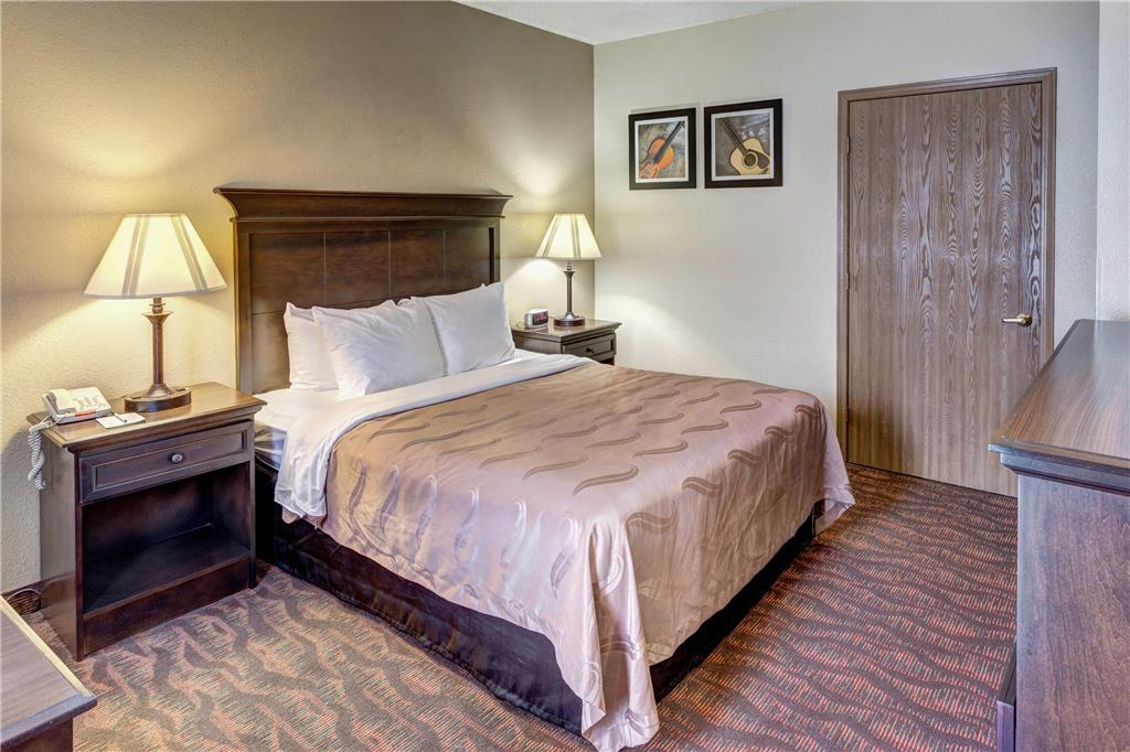 Quality Inn West Branson Theatre District - photo 7