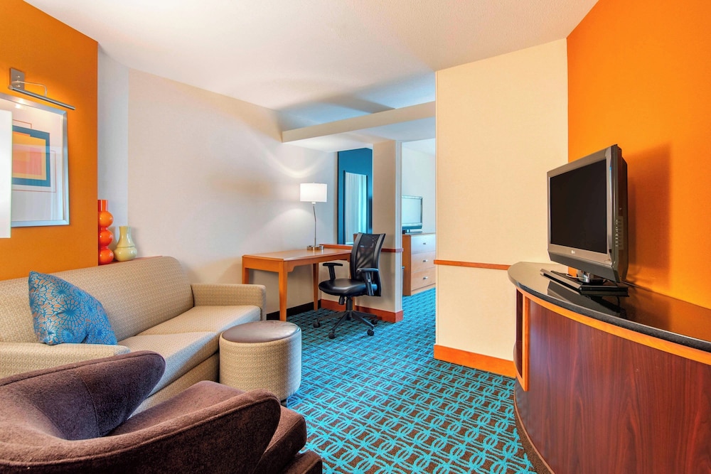 Fairfield Inn & Suites by Marriott Hooksett - photo 23