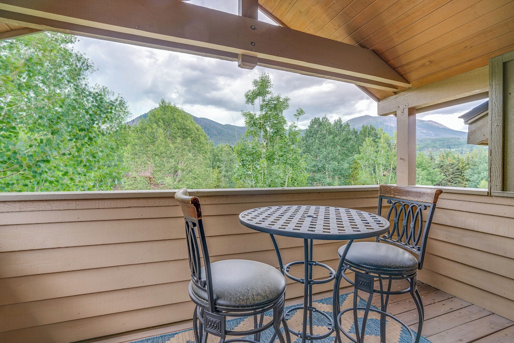 8 Mi to Skiing: Mtn view Getaway in Frisco — 4-Star Luxury Hotel in Frisco, United States