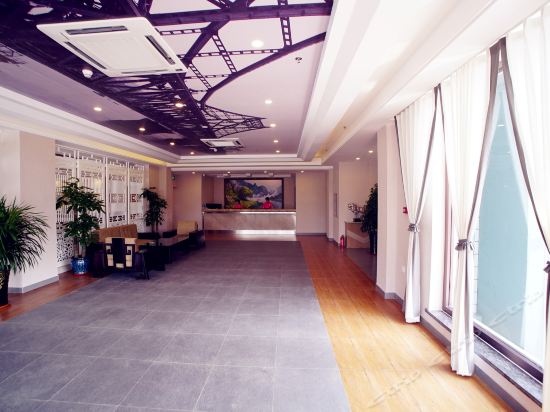 Dandong Jiahao Pinyue Hotel in Dandong, People's Republic of China