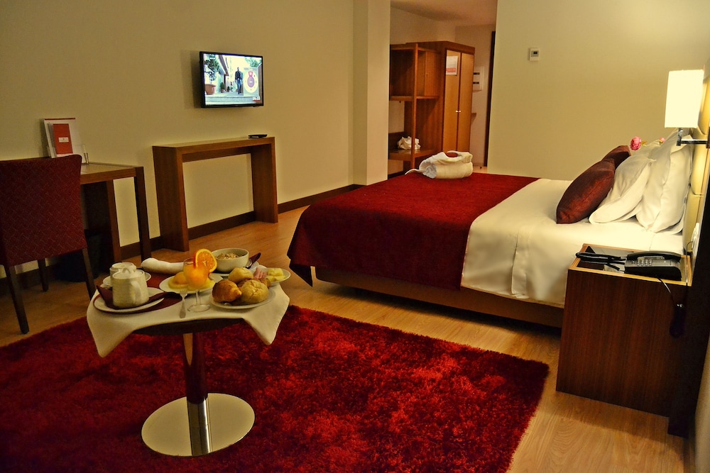 Plácido Hotel Douro Tabuaço — Tabuaco — photo 2