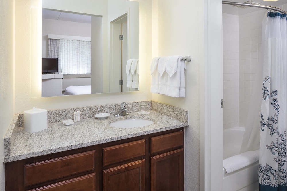 Residence Inn by Marriott Minneapolis Edina - photo 36