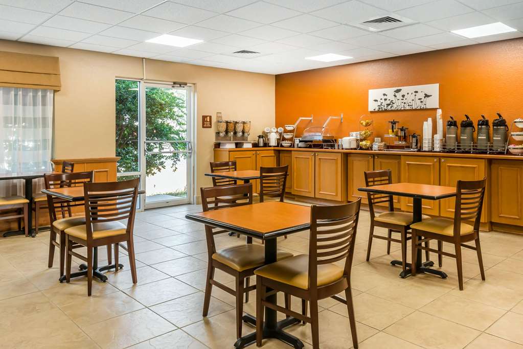 Sleep Inn and Suites Ocala Belleview - photo 37