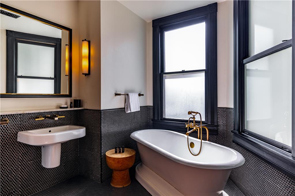 Hotel Saint Cecilia - photo 31