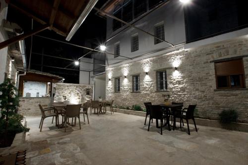 Guesthouse Çani — 4-Star Luxury Hotel in Gjirokaster, Albania