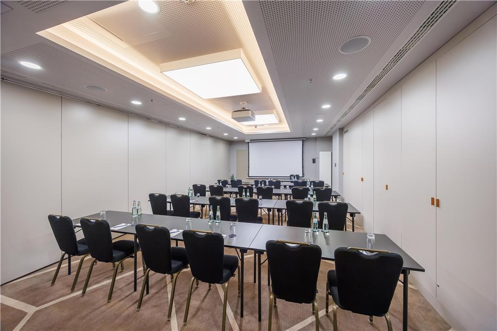 Plaza Suite classroom