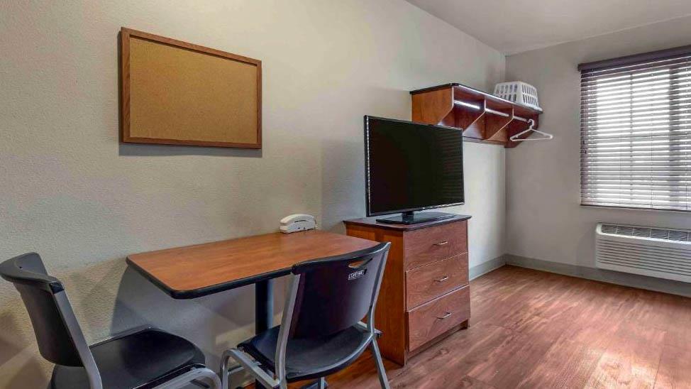 Studio 6 Extended Stay Bossier City LA Shreveport - photo 13