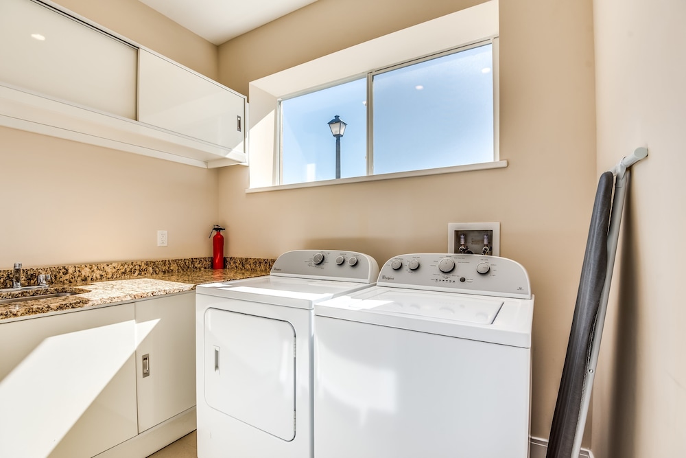 Magic Village Resort 4 Bdrm Townhome - photo 27