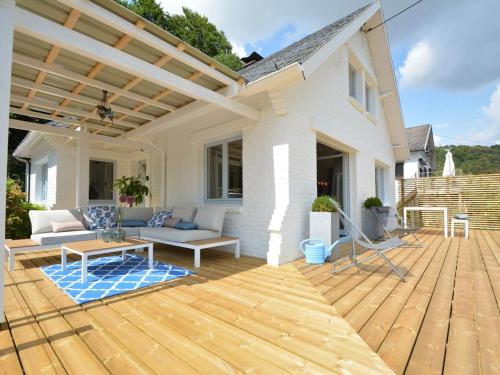 Villa Waulsort — 4-Star Luxury Hotel in Dinant, Belgium