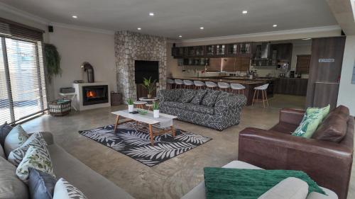 Vogelstrand Holiday House — 4-Star Luxury Hotel in Swakopmund, Namibia