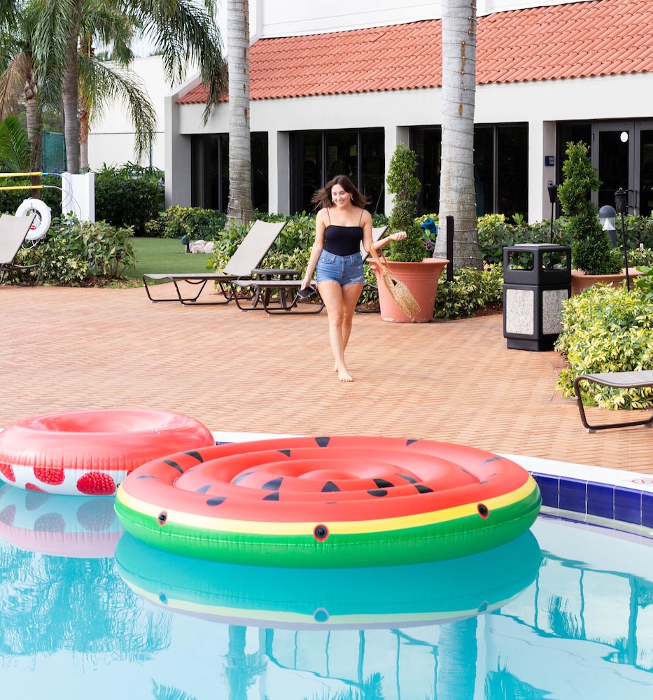 Hilton Palm Beach PBI - photo 73