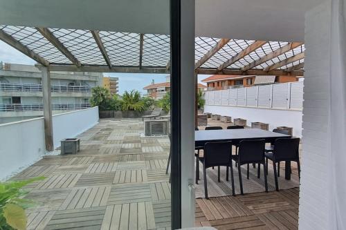 A tico con gran terraza vistas y plaza de parking — Blanes — photo 2