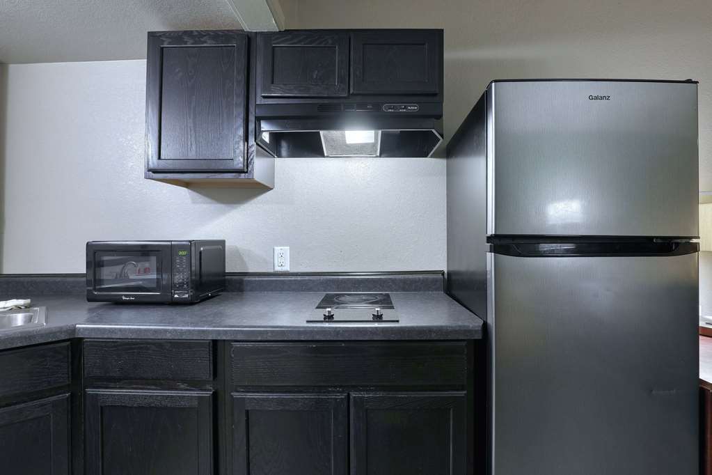 Suburban Studios Neenah Appleton - photo 28