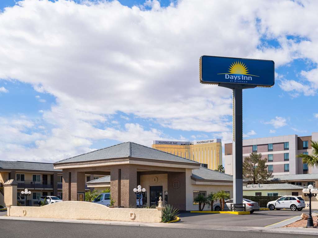 Days Inn by Wyndham Las Vegas Airport Near the Strip - photo 8
