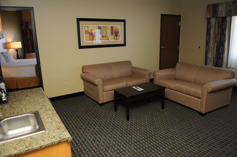 Chandler Hospitality Inn - photo 4