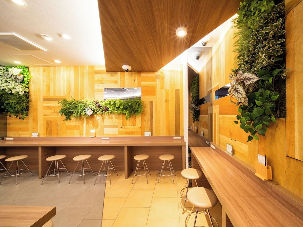 Super Hotel Totsuka Eki Higashiguchi in Yokohama, Japan