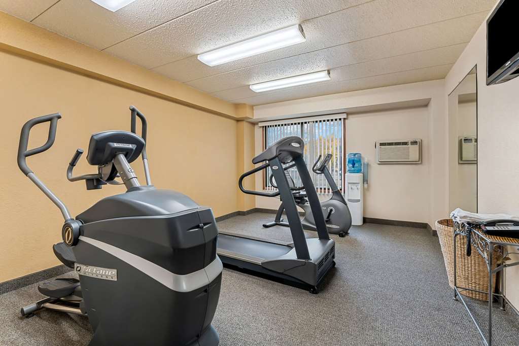 Days Inn by Wyndham Sioux Falls Empire - photo 11