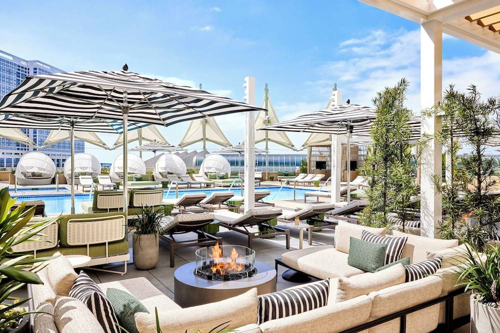 Omni San Diego Hotel - photo 2