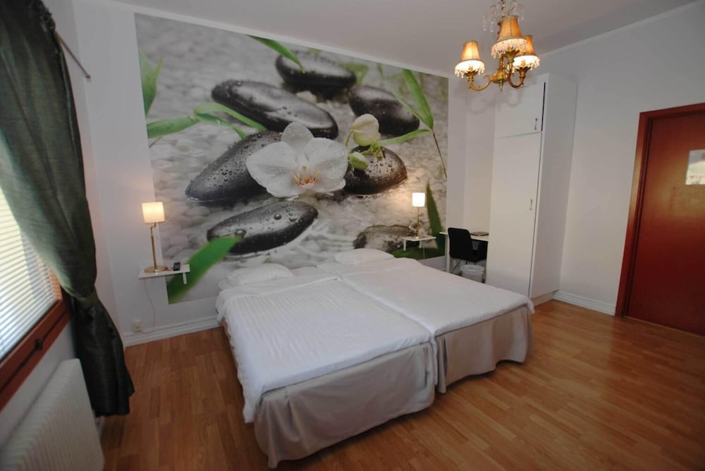 Avesta Stadshotell — hotel in Avesta