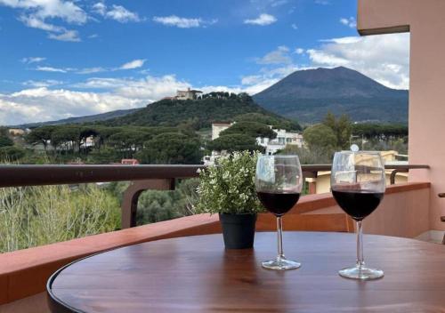 Tra il Vesuvio e il Mare Apartment — 4-Star Luxury Hotel in Torre Del Greco, Italy