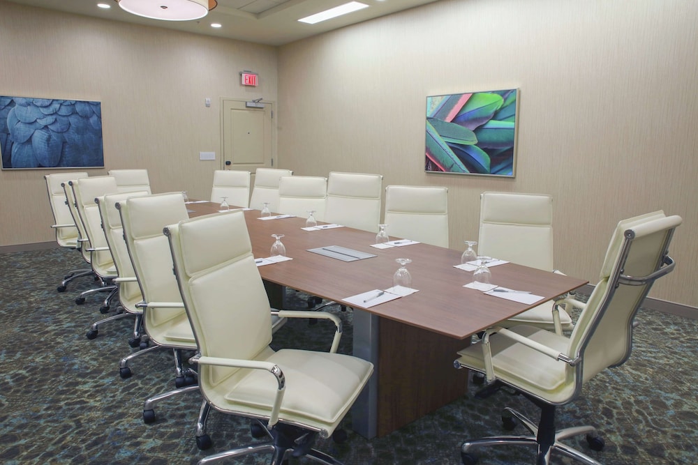 Hilton Garden Inn Tampa Wesley Chapel FL - photo 46
