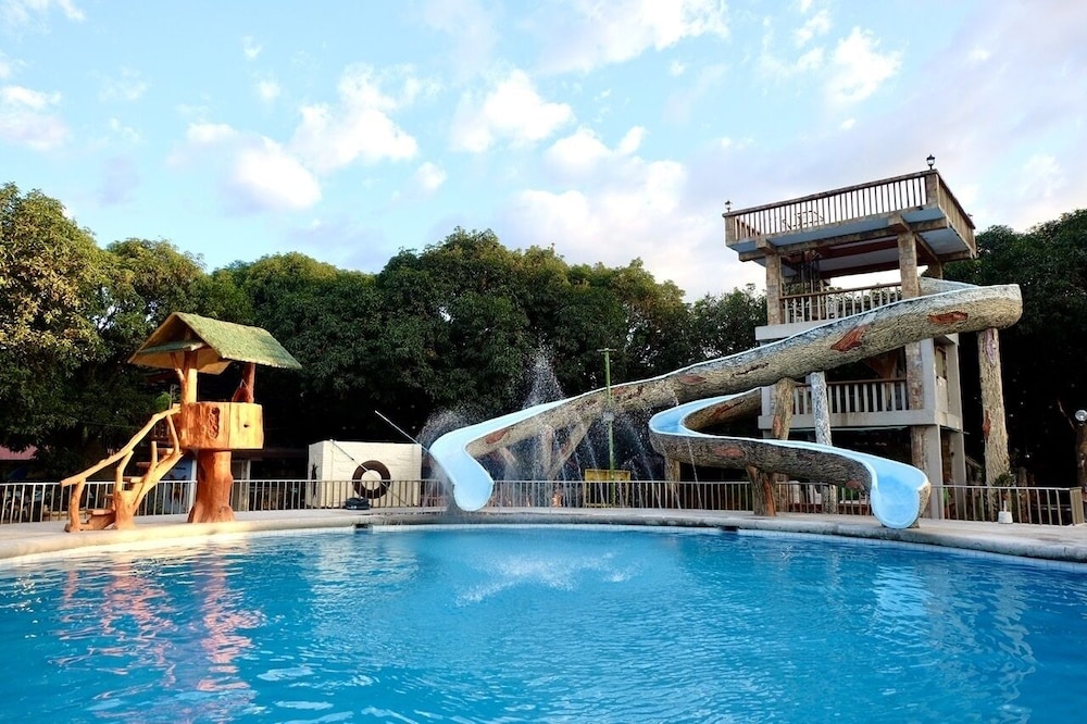 Casa Virginia Resort — hotel in San Narciso