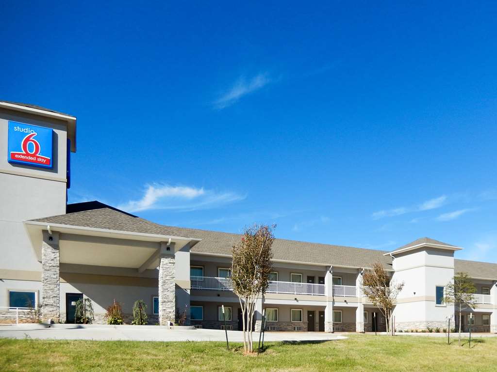 Studio 6 Yukon OK - photo 3