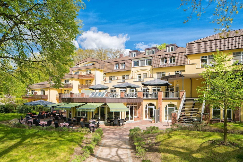 Kurhaus am Inselsee — Guestrow — photo 2