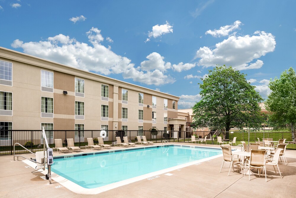 Holiday Inn Johnstown Gloversville by IHG - photo 20