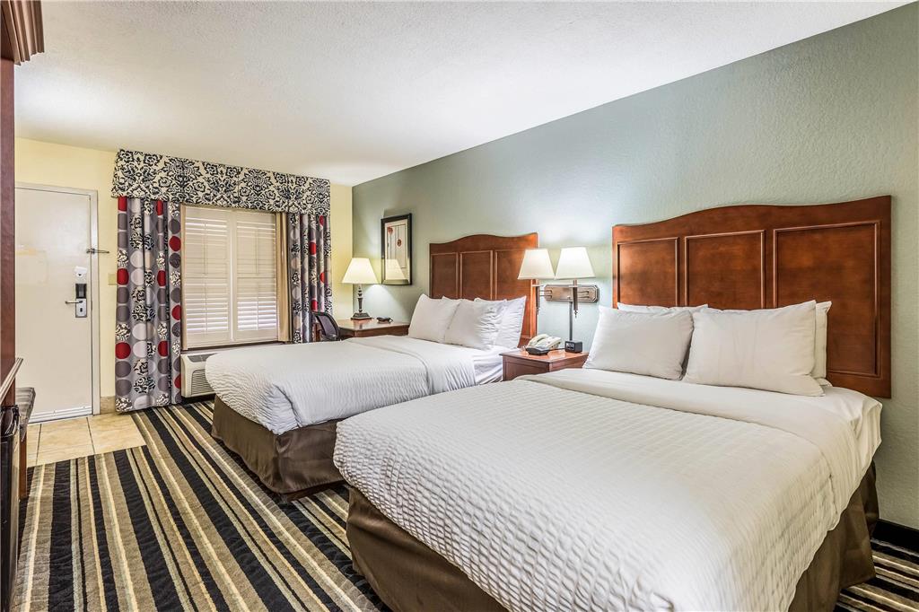 Clarion Pointe Huntsville Research Park - photo 24
