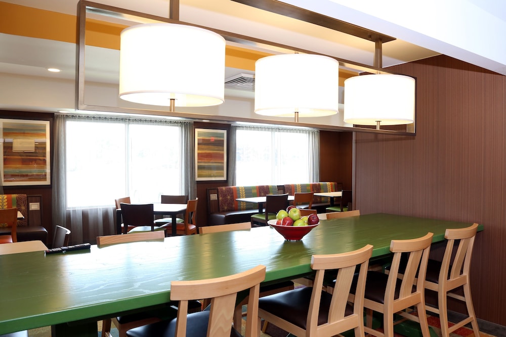 Quality Inn Cranberry Township - photo 26