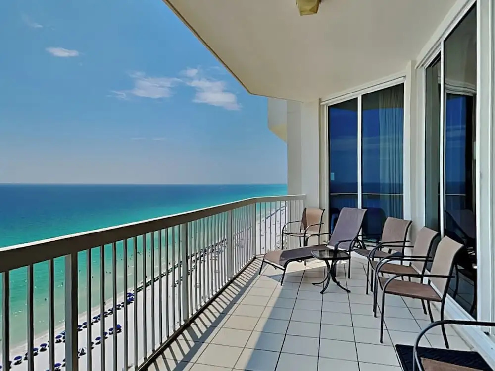 Silver Beach Towers - last minute hotel in Destin