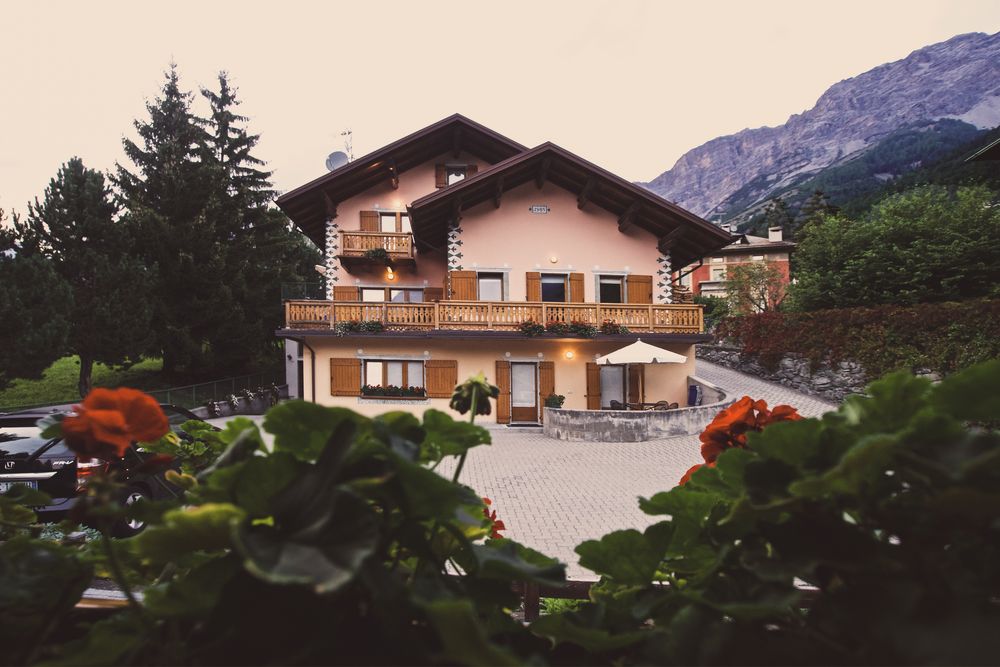 Chalet Terme Bormio — 4-Star Luxury Hotel in Bormio, Italy