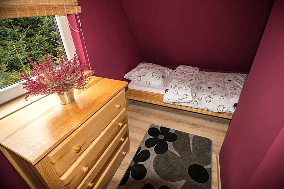 Domki nad rozlewiskiem in Lesko, Poland