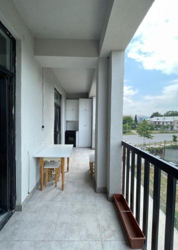 Green house Apartment 1g 17