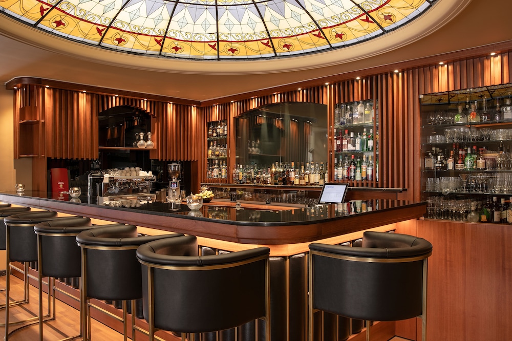 מזון ומשקאות