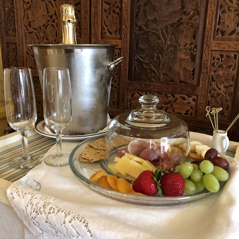 Country Inn Bed and Breakfast - photo 16