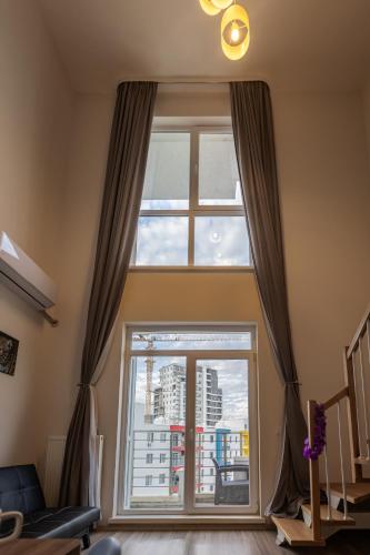 Magnificent Diamond Duplex