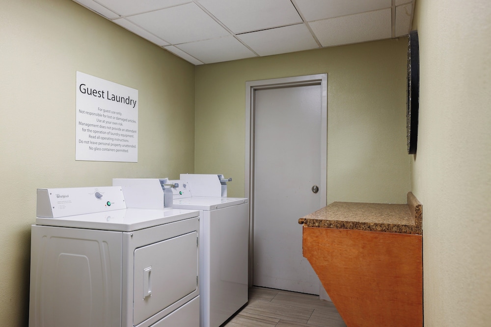 Holiday Inn Express Burlington by IHG - photo 44