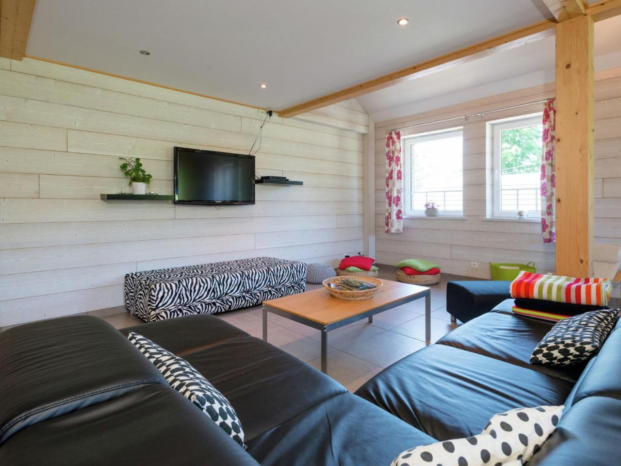 Rustic Retreat Ovifat — 4-Star Luxury Hotel in Waimes, Belgium