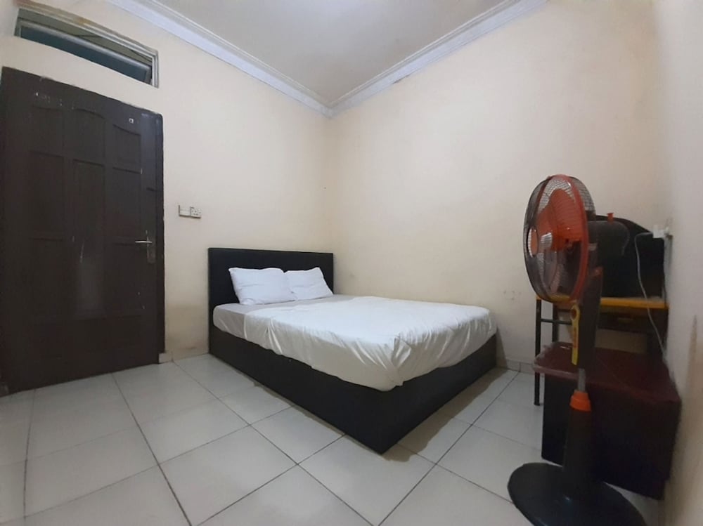 Hotel O Wisma Jaya SyariahNearRM Beringin Indah — hotel in Pangkalan Kerinci