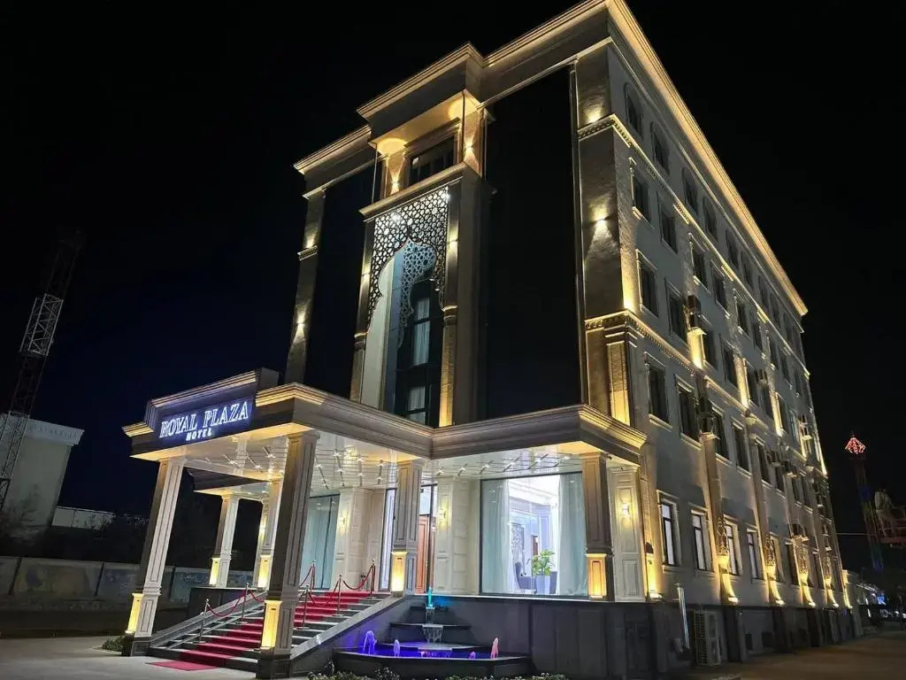 Royal Plaza — carbon neutral stay, Qarshi