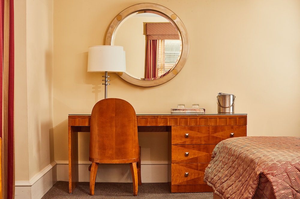 Alexander Inn - photo 26
